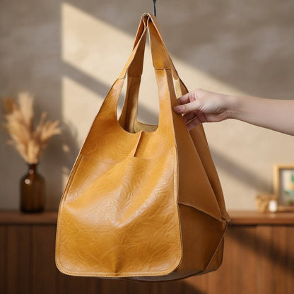 Elegant Vintage Leather Tote Bag - Classic Style with Spacious Interior 0