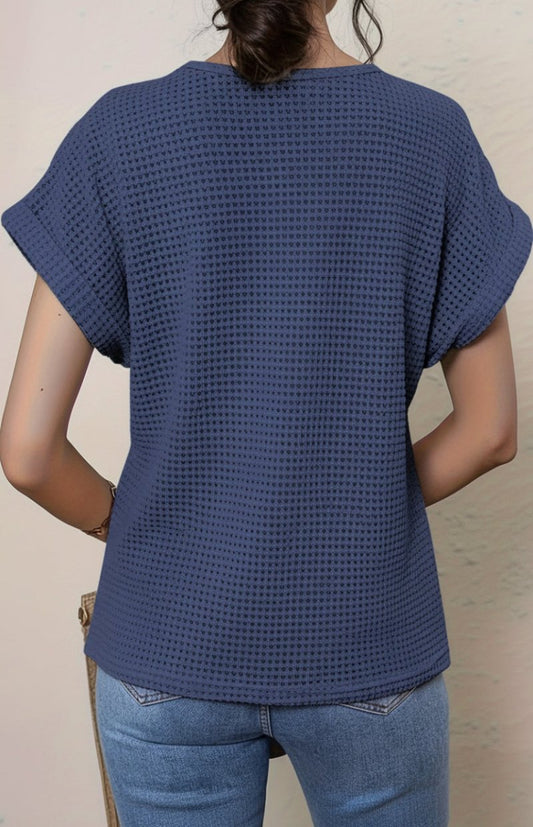 Elegant Women's Classic Crew Neck T-Shirt - High-Quality Comfortable Fit 4