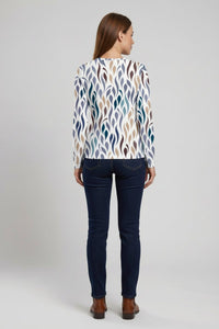 Elegant Women's T-Shirt - Soft, Comfortable Fabric for Versatile Styling 3