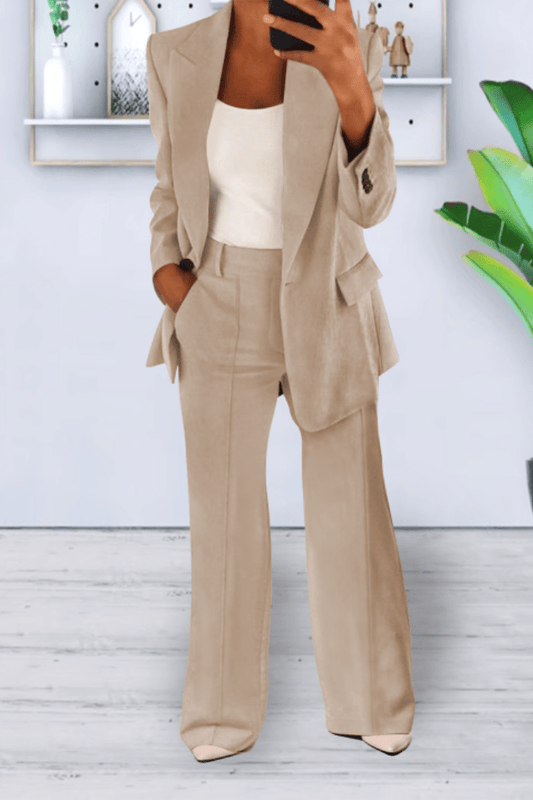 Eliana - Women's Two-Piece Suit with Pockets, Loose Fit & Breathable Fabric 2