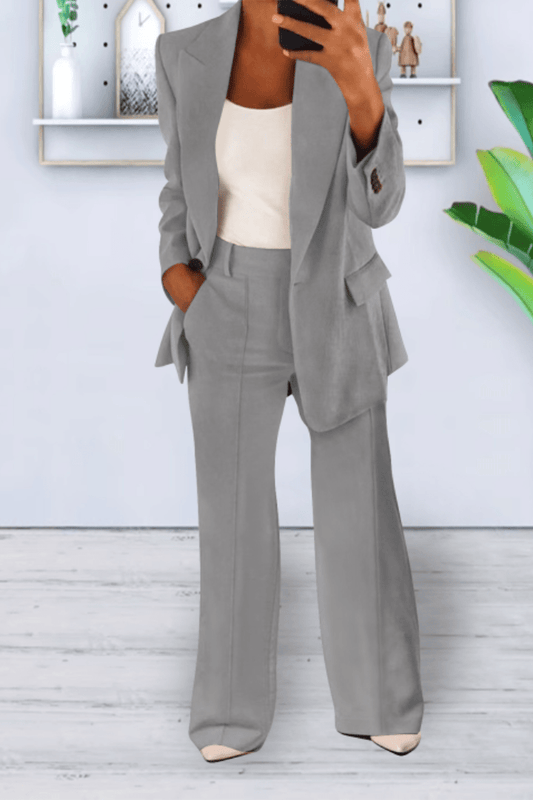 Eliana - Women's Two-Piece Suit with Pockets, Loose Fit & Breathable Fabric 4