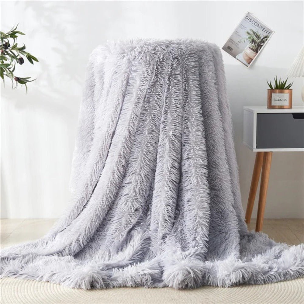 FLURON – Luxurious Faux Fur Blanket with Silky Touch 12