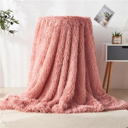 FLURON – Luxurious Faux Fur Blanket with Silky Touch 8