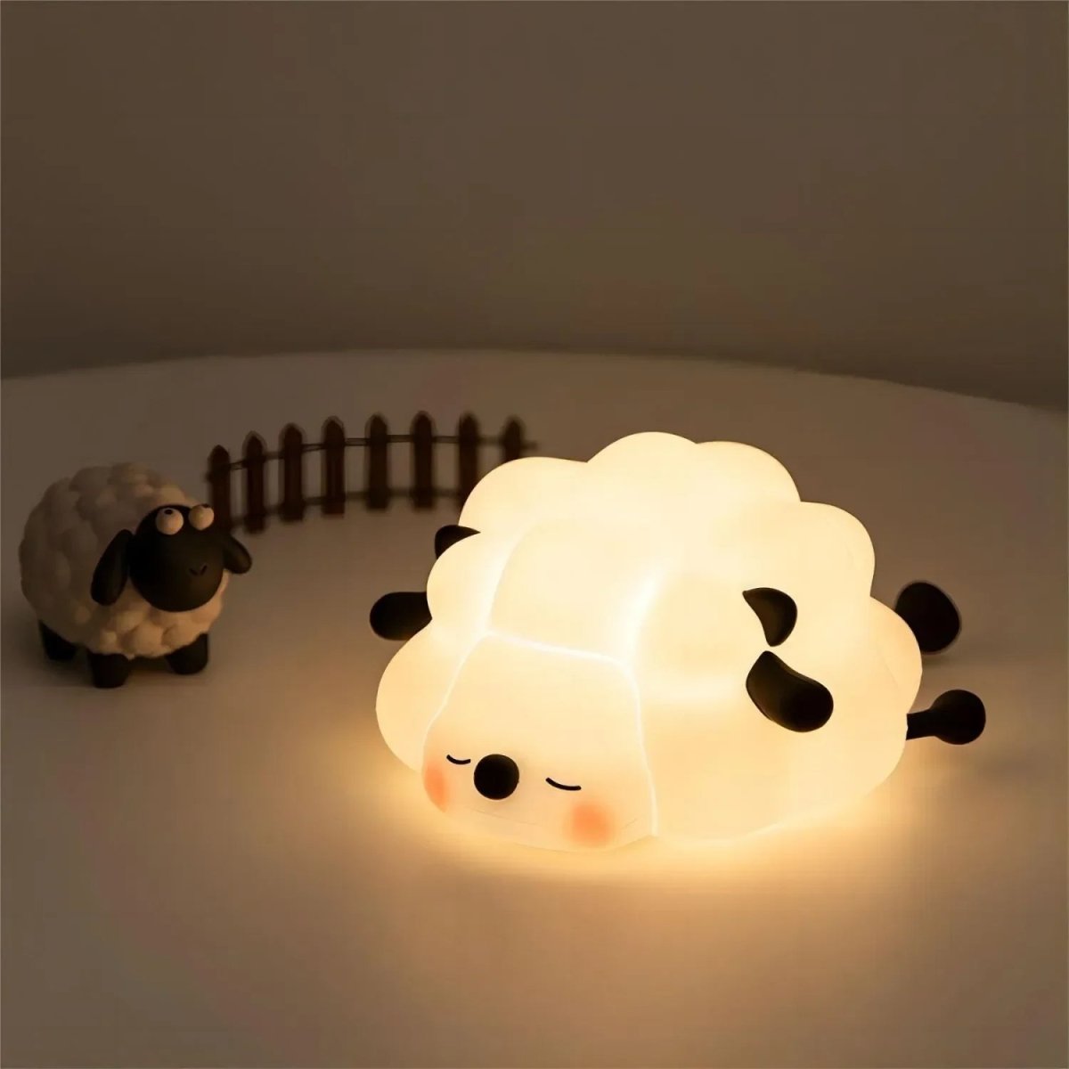 TINYDREAM – BPA-Free Silicone Nightlight for Soothing Bedtime Moments