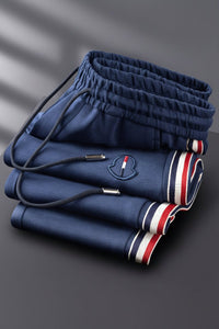 Heidi Mode - Contemporary Quarter Zip Tracksuit in Ultra-Soft Lycra for Active Elegance 3