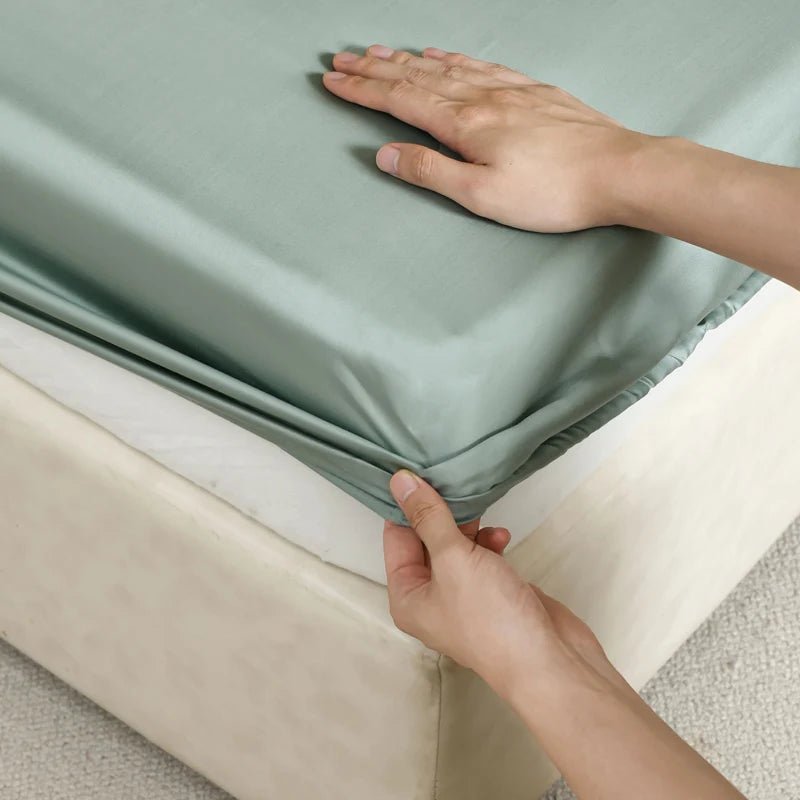 Luxury Mulberry Silk Fitted Sheet - Smooth, Breathable, Non-Slip Design 10