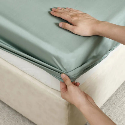 Luxury Mulberry Silk Fitted Sheet - Smooth, Breathable, Non-Slip Design 10