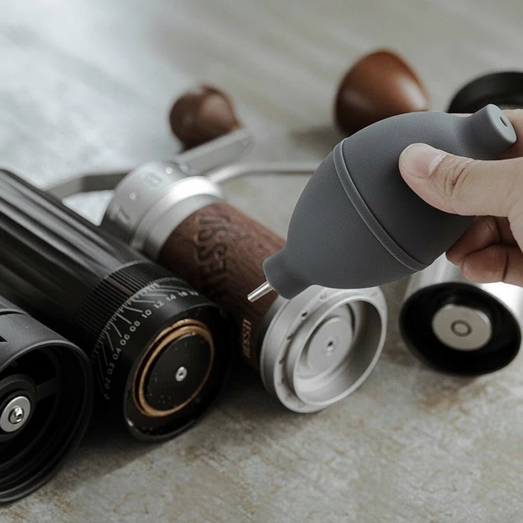MHW-3BOMBER Air Blaster - Professional Cleaning Tool for Coffee Grinders & Cameras 0