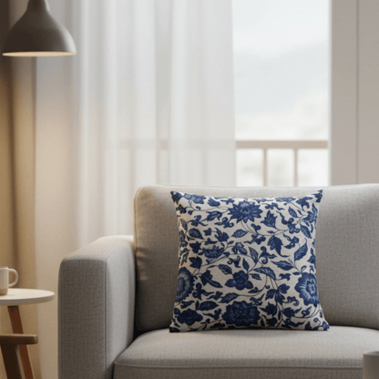 JINGDECO – Traditional Porcelain Pattern Cushion Cover in Linen-Cotton Blend