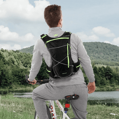 VENTRAIL – 8L Breathable Hydration Backpack with 1.5L Bladder for Running & Cycling