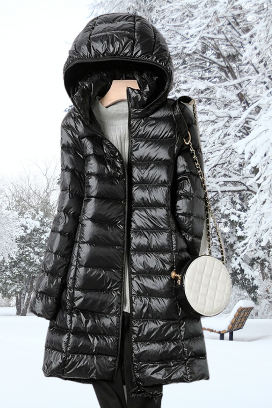 FEATHERA – Women’s Ultralight Down Jacket with Removable Hood & Elegant Design