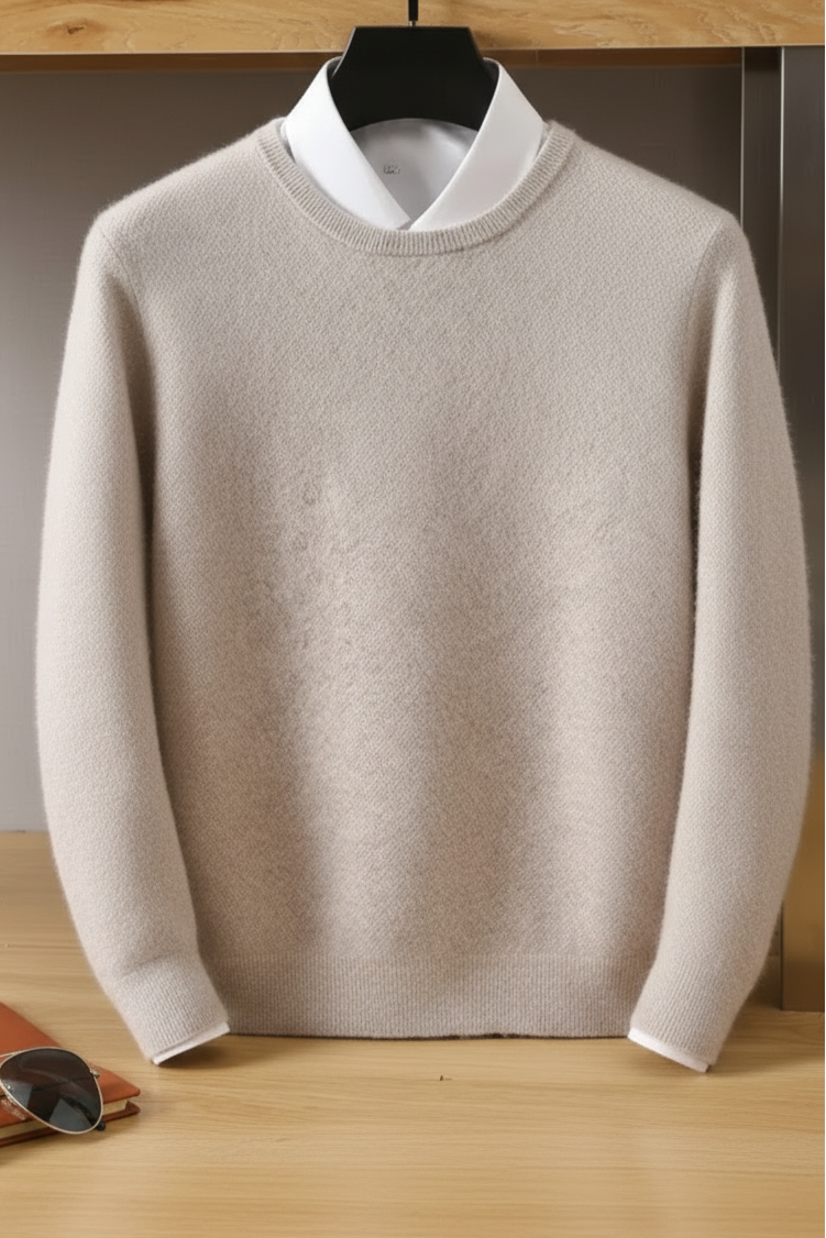 KNITESSA – Elegant Plus Size Knit Sweater for Timeless Wardrobes