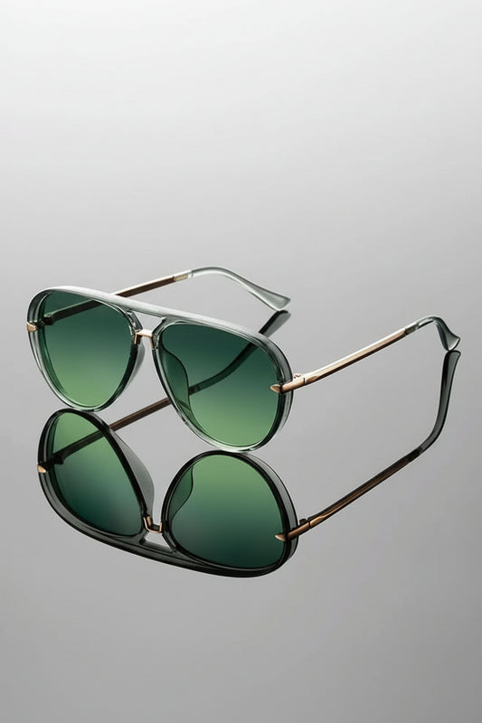 Mila - Retro Aviator Sunglasses with UV400 Protection & Lightweight Design 0