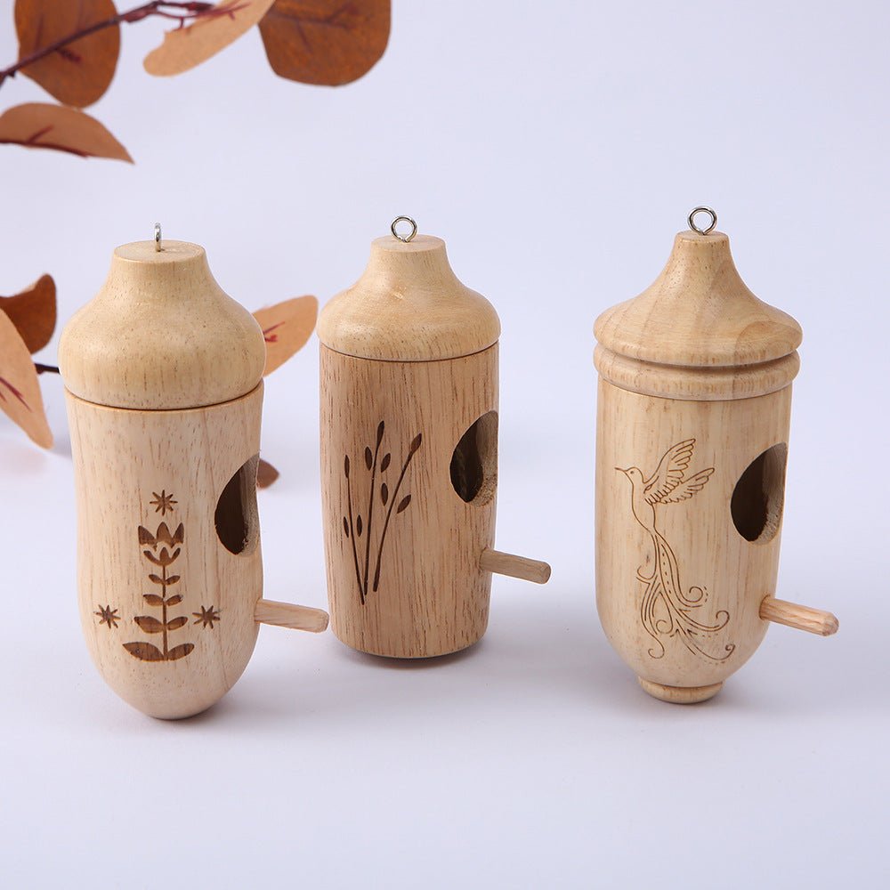 SKYHANG – Stylish Wooden Birdhouse with Weatherproof Hanging Design
