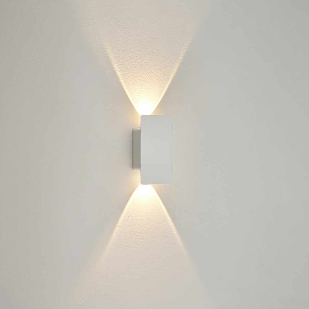 OUTGLOW – Waterproof LED aluminum wall light for indoor & outdoor use 0