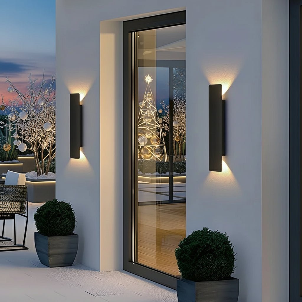 OUTGLOW – Waterproof LED aluminum wall light for indoor & outdoor use 3