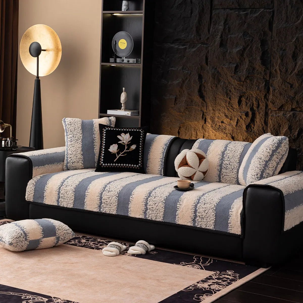 Plush Non-Slip Sofa Cover - Universal Thickened Couch Slipcover for Protection 1