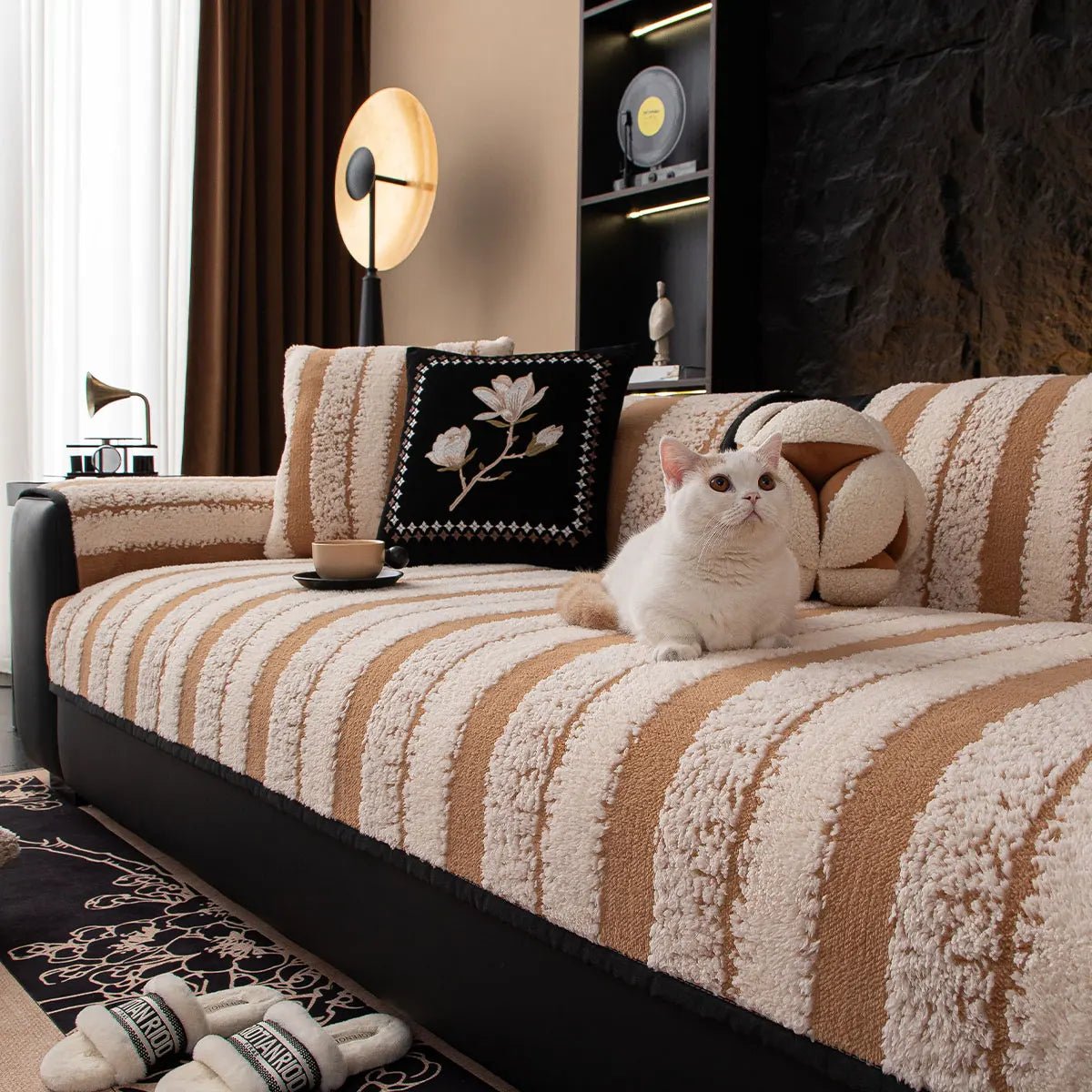 Plush Non-Slip Sofa Cover - Universal Thickened Couch Slipcover for Protection 2