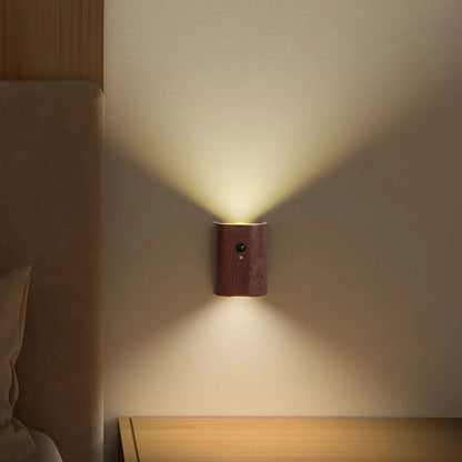 WOODGLOW – Wooden night light with motion sensor and rechargeable battery