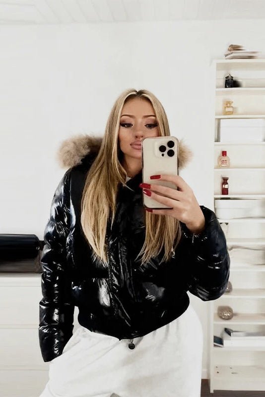 NIVELLE – Modern Black Women’s Puffer Jacket with Faux Fur Hood