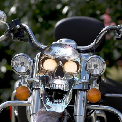 ROADREAPER – LED Skull Lamp for Motorcycles with Retro Chrome Finish
