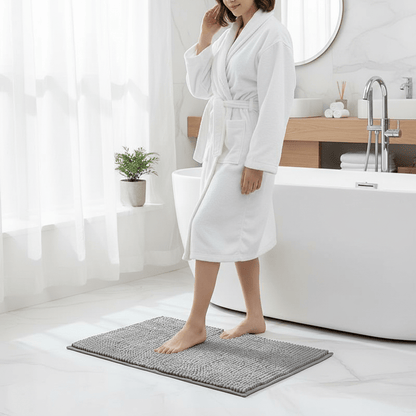 SOFTDRY – Chenille Microfiber Bath Mat with Non-Slip Base 1