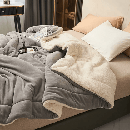 SOFTHUG LUXE – Plush Flannel Fleece Blanket for Comfort & Style 0
