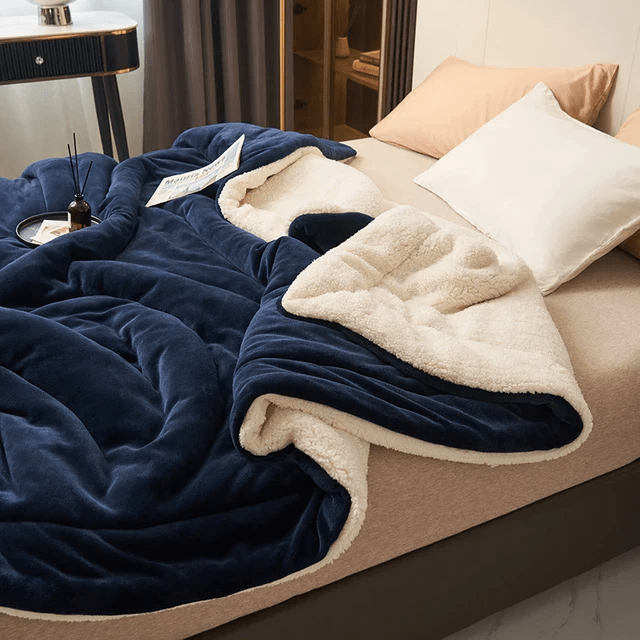 SOFTHUG LUXE – Plush Flannel Fleece Blanket for Comfort & Style 6