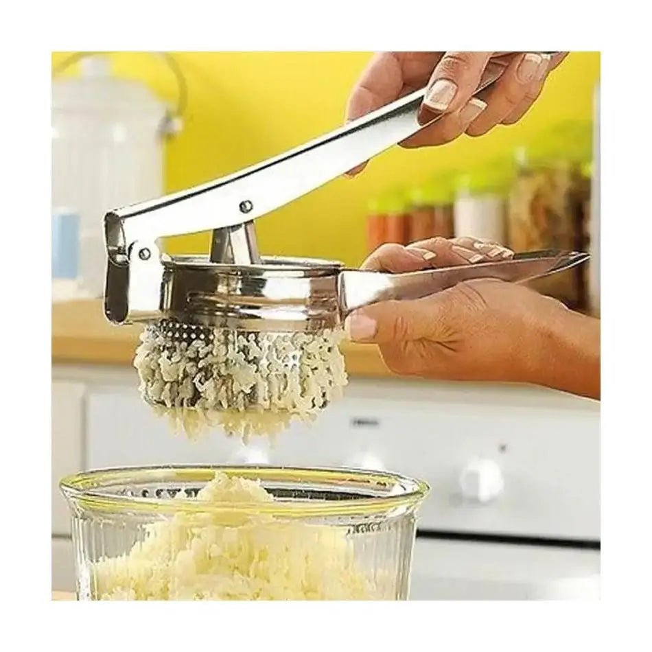 SQUEEZOR – 3-in-1 Stainless Steel Potato Press for Fruit & Vegetables 4