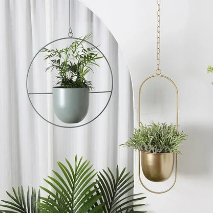 PLANTFORM – Modern Minimalist Wall Plant Hanger with Adjustable Chain for Clean Interior Styling