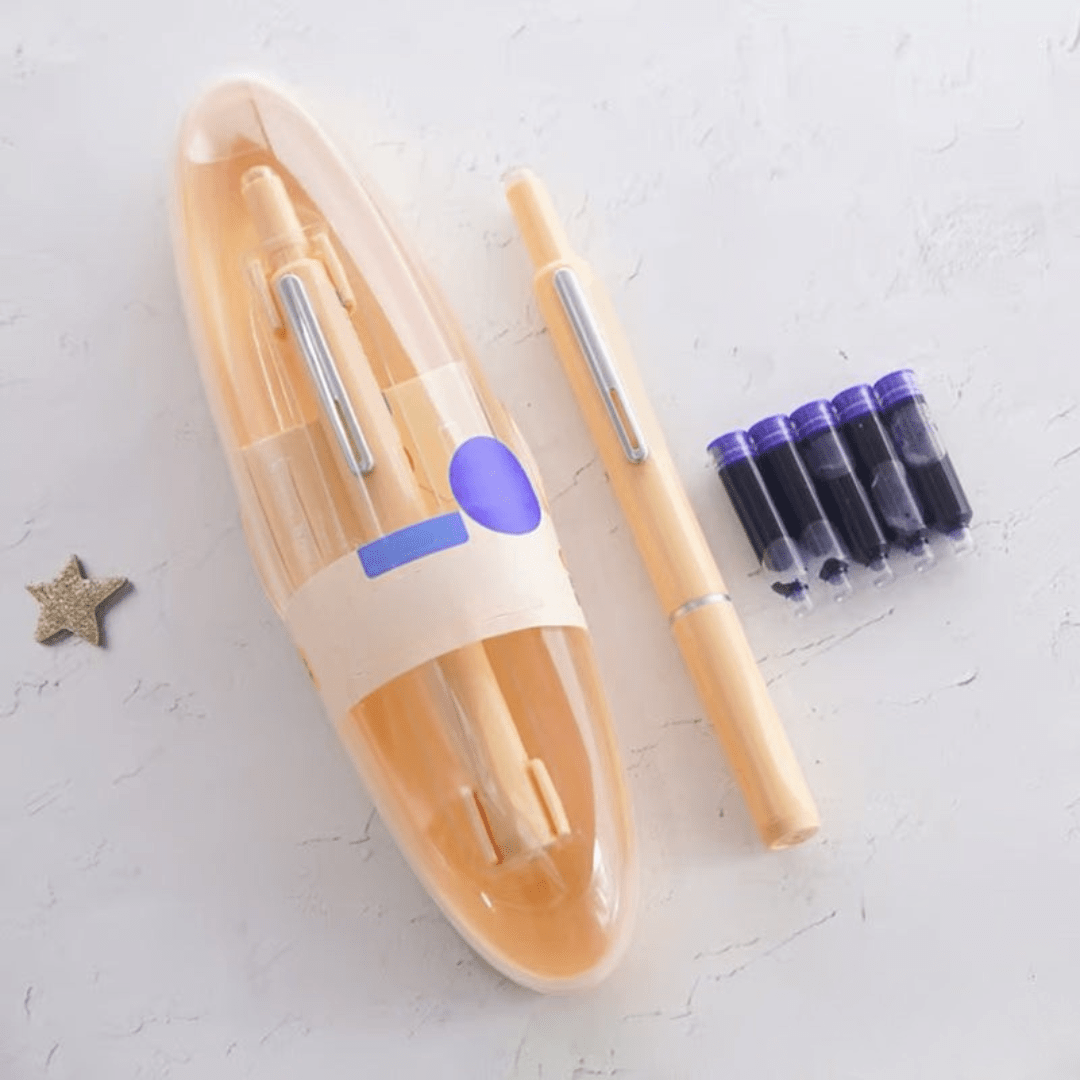 Scriptura Luxe Retractable Fountain Pen | Elegant fountain pen with smooth ink flow and timeless design 5