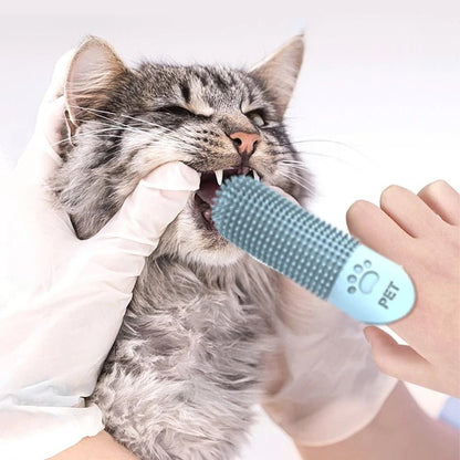 SOPHIE SOIN – 360° finger toothbrush for dogs and cats