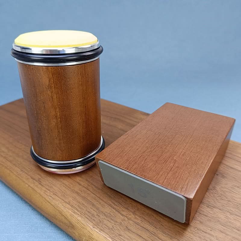 SharpEdge Pro - professional knife sharpener with diamond-coated grinding roller for precise sharpening 3