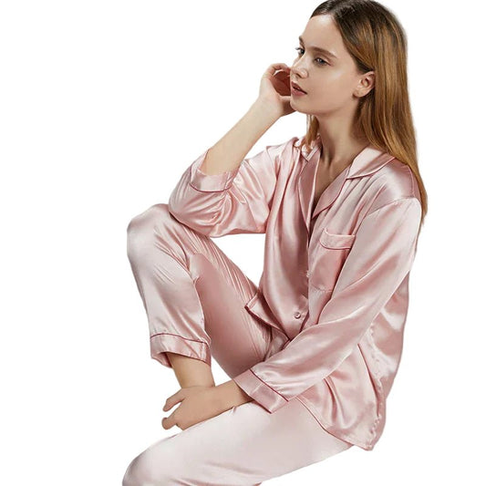 SILVAURA - Pyjamaset van 100% moerbeizijde met lange mouwen, shirt en broek