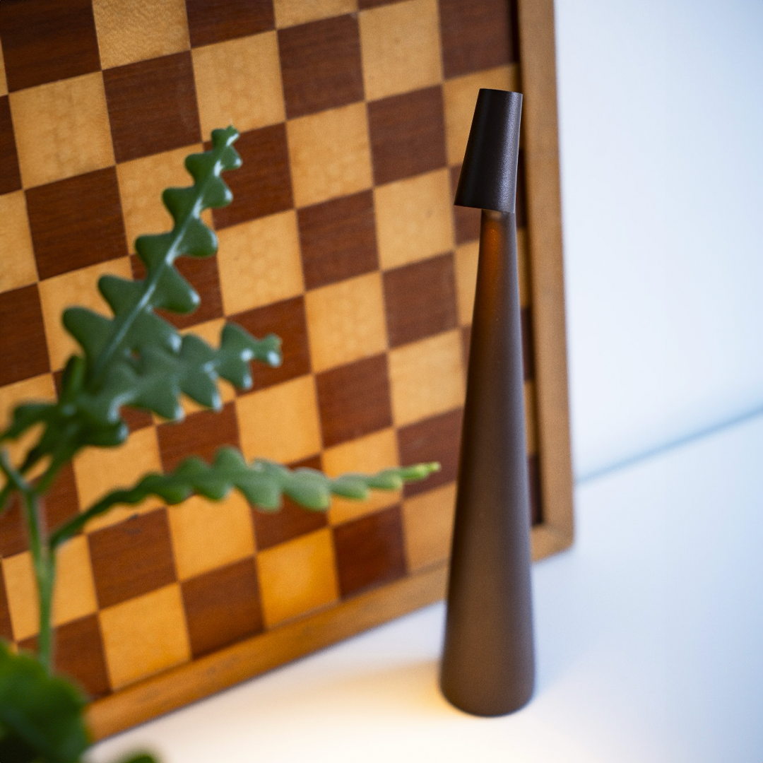 AURORA LUX – Modern Rechargeable Table Lamp for Indoor & Outdoor Ambiance