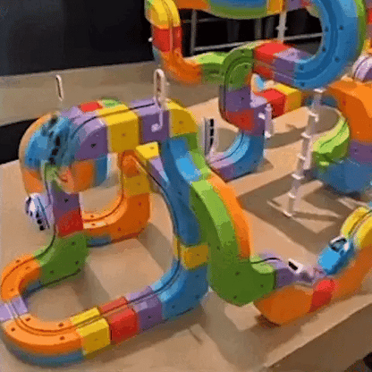 Tracki - 3D Train Building Set for Kids | STEM Educational Toy with Rechargeable Train 2