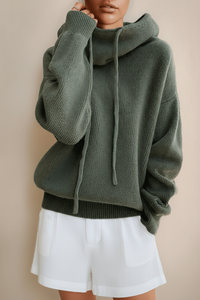 LOOSELYN – Trendy Women’s Hoodie with Roomy Hood