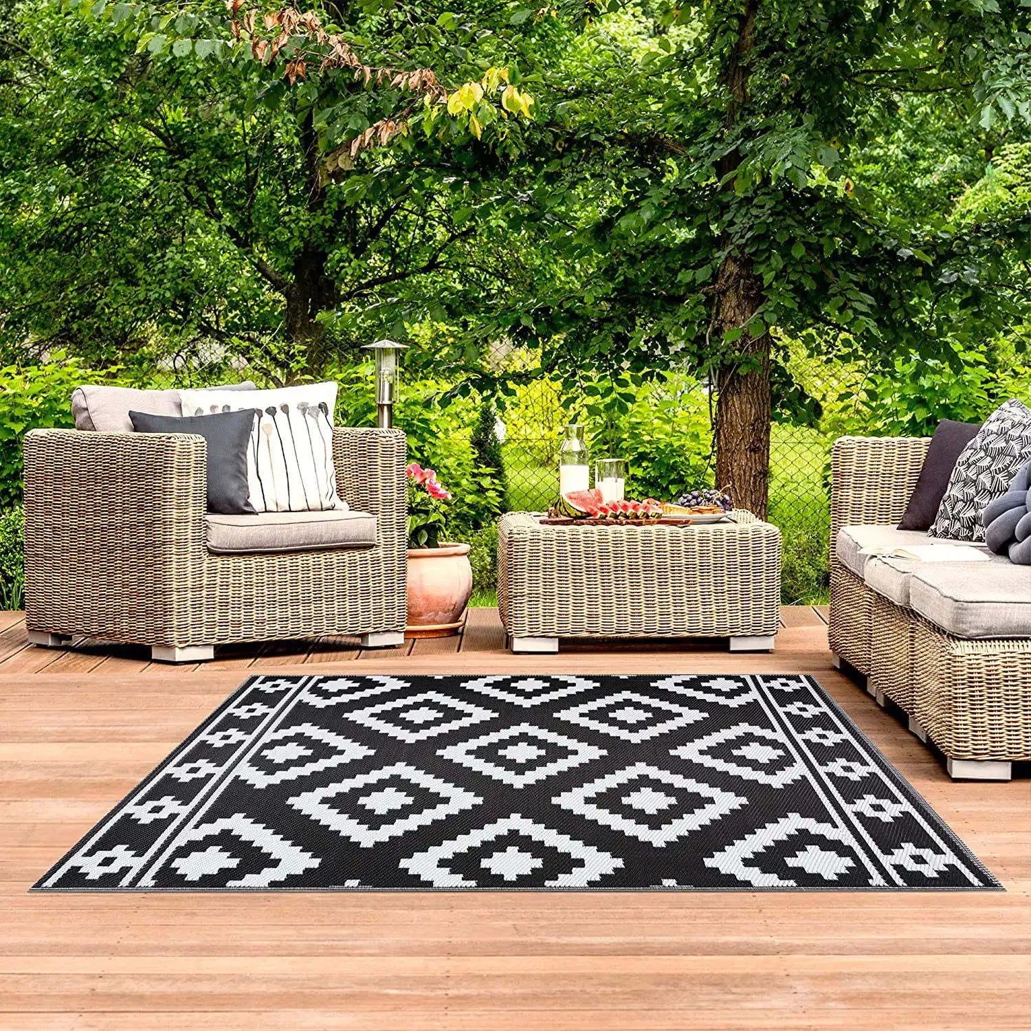 VIKAMA Outdoor Rug - Waterproof Outdoor Carpet Rug for Garden & Patio 0