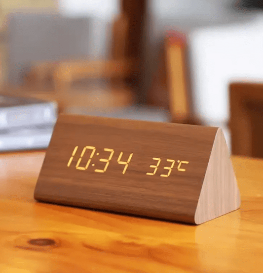 WOODLUME – Minimalist Wooden LED Clock with Voice & Clap Control
