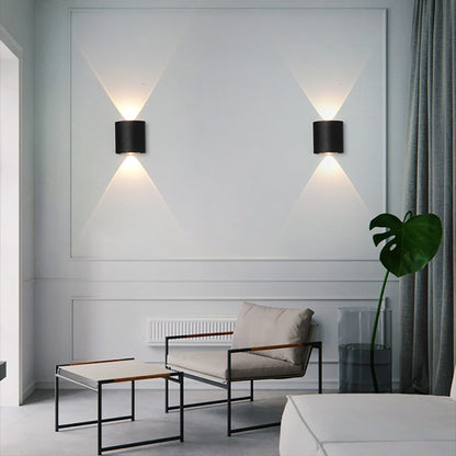 Waterproof LED Outdoor Wall Light - Elegant Aluminum Design, Energy Efficient 4