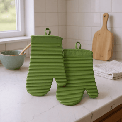 HEATGRIP – Ribbed Soft Silicone Oven Mitten for Safe Cooking